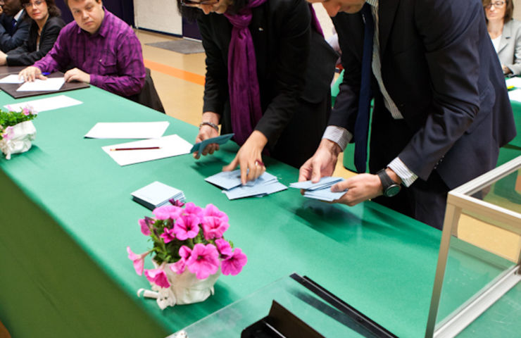 Election du maire et de ses adjoints